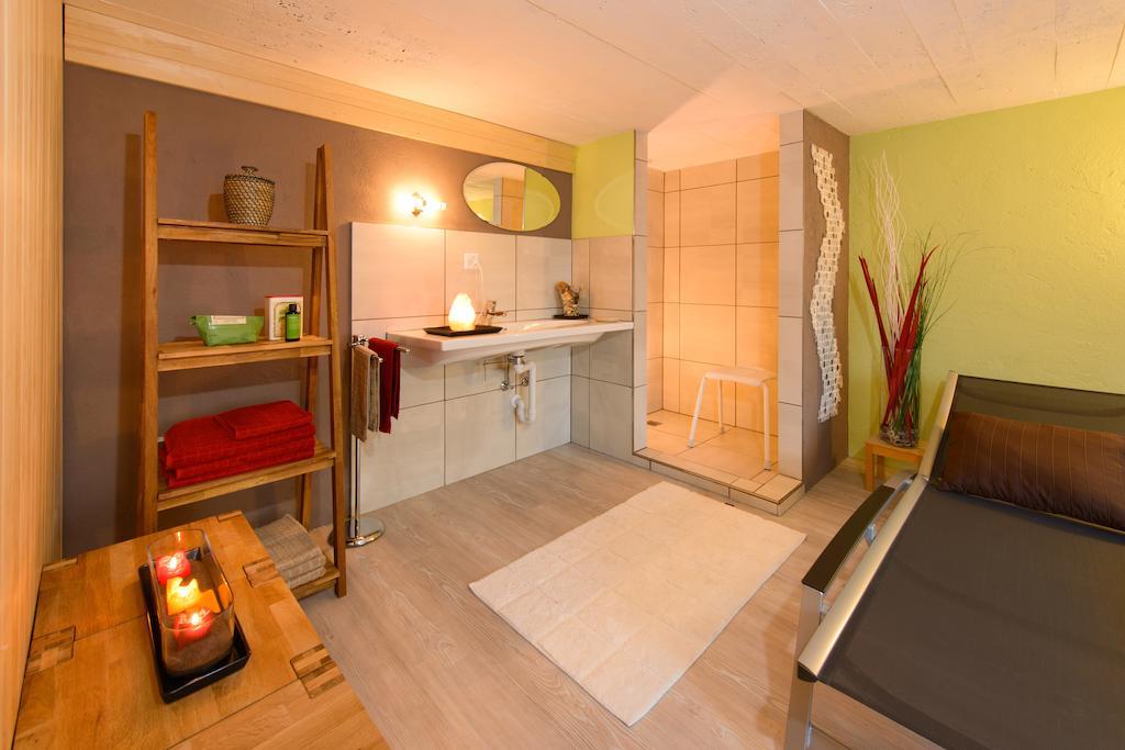Apartment Efeu "Mit Stil & Tradition" غراشن الغرفة الصورة